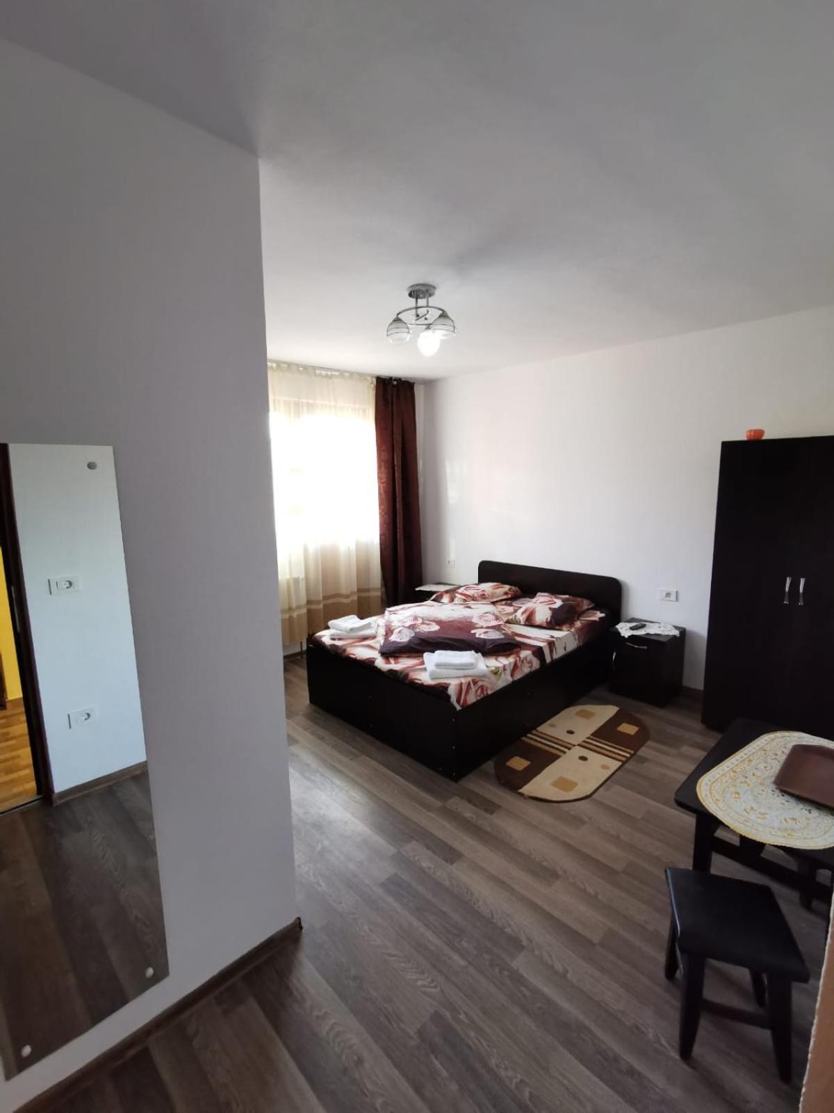 Pensiunea Cristina Vişeu de Sus Zimmer foto